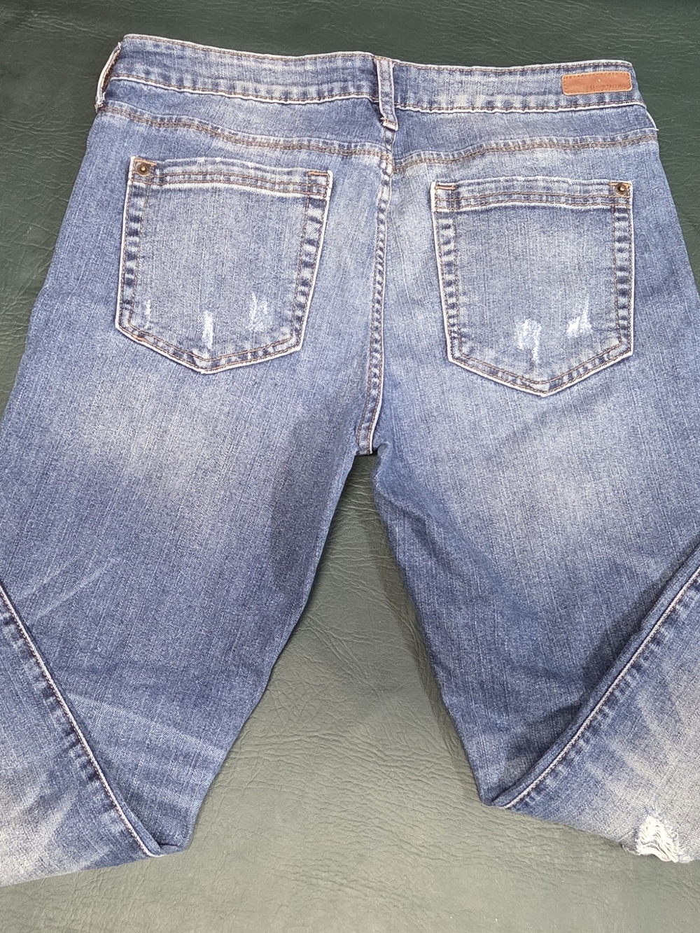 **Just USA Women's Slim Straight Distressed Blue Jeans** - Picture 7 of 8